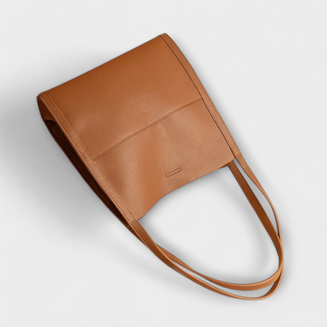 Cécile. – Handgmachti Läderhandtasche