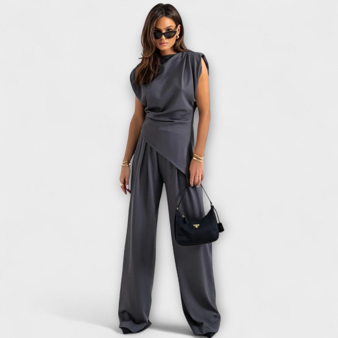 Michaela – Asymmetrischs Set mit dramatische Schultere