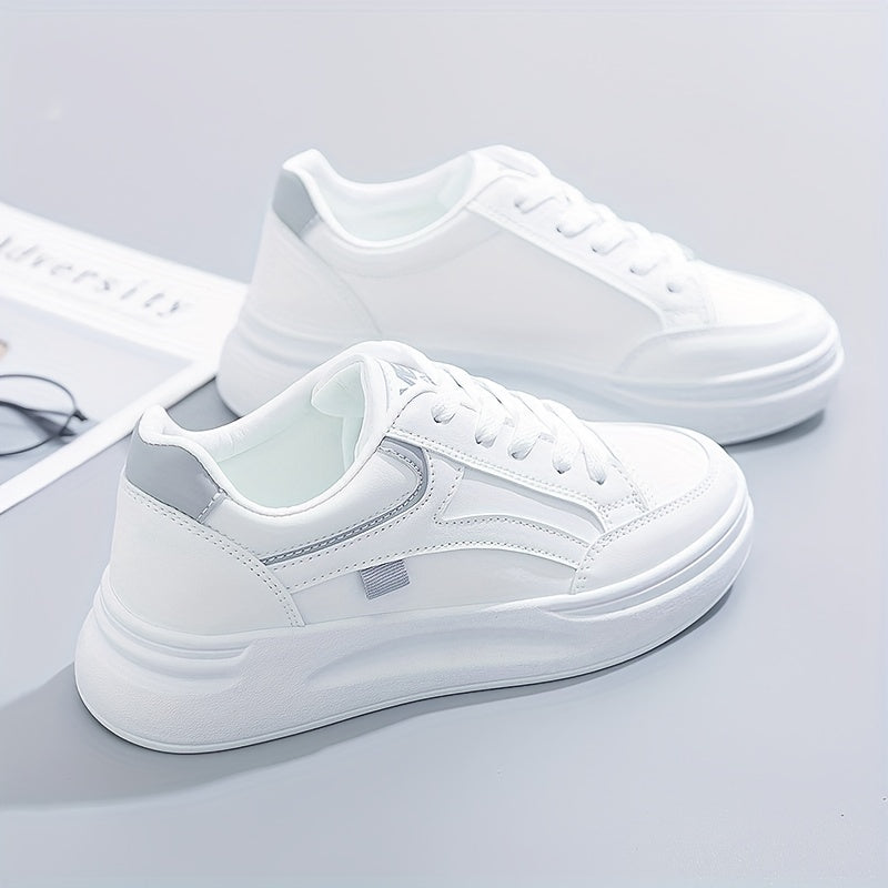 Chic weiße Sneakers mit leichtem Tragekomfort
