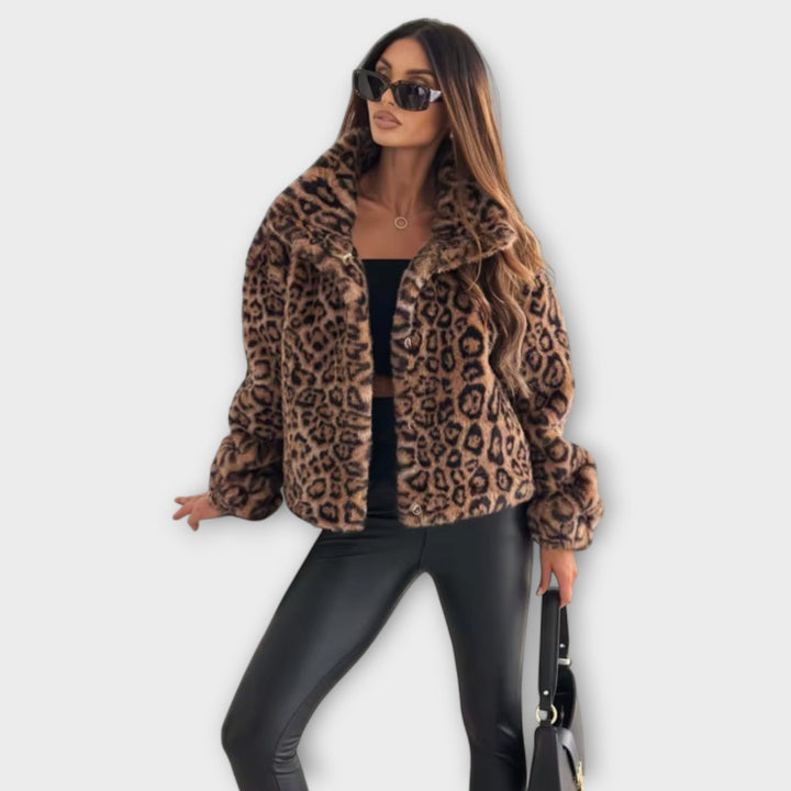 Leonor – Leopardemantel