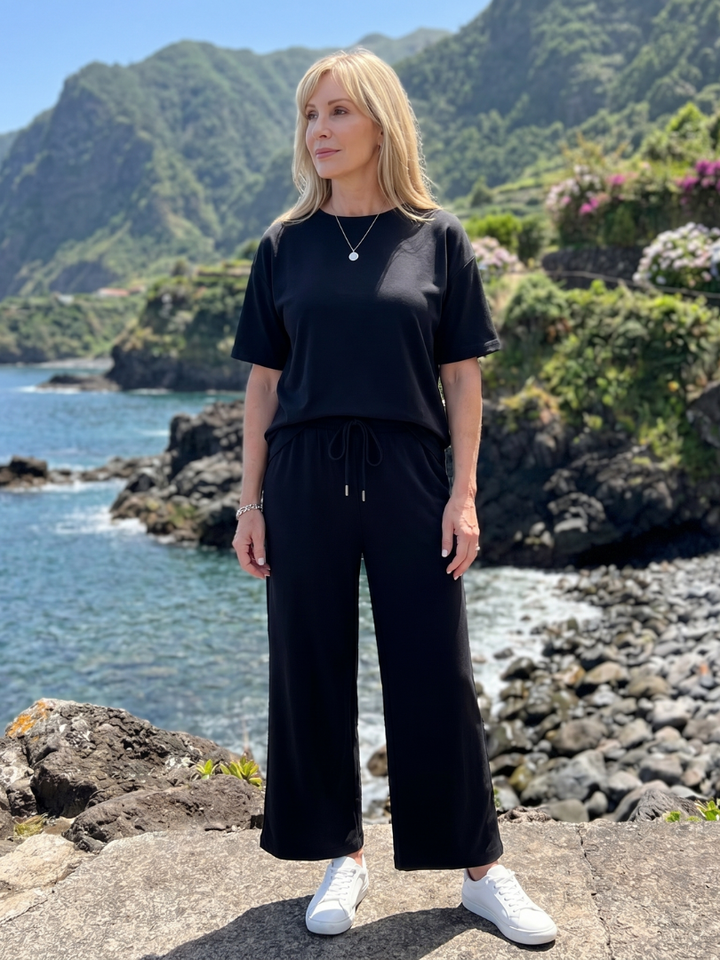 Wihel | Kurzarm-Set mit Kordelzug an der Taille und Hose mit geradem Bein