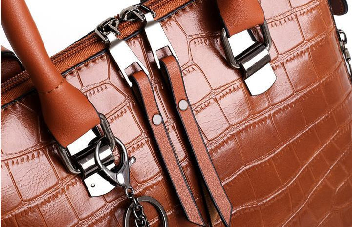 Evelyn – Eleganz für de Alltag, 4-teiligs Lädertasche-Set