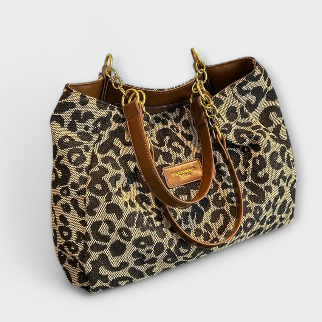 Cécile. – Stofftasche im Leopardenmuster