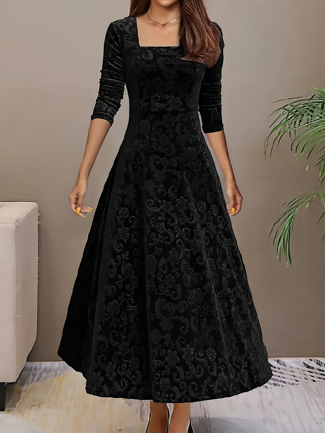 Julie | Elegants Maxichleid mit Muster