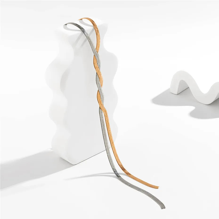 Eleganti langi Halschätti mit verstellbarem Schlangedesign