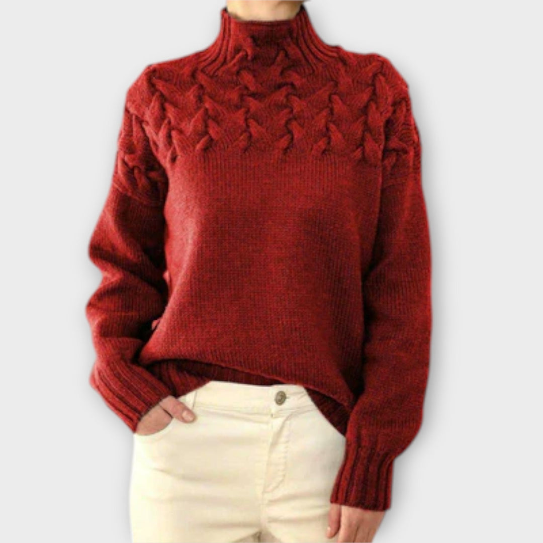 Eva – Damenpullover mit detailliertem Zopfmuster