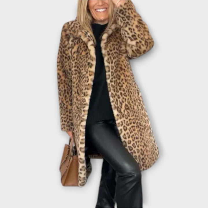 Amara – Mantel im Leopardemuster