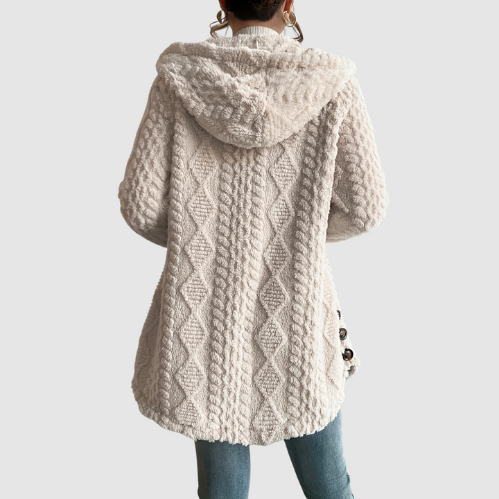 Barbora – Strickjacke mit Kapuze aus Kunstfell