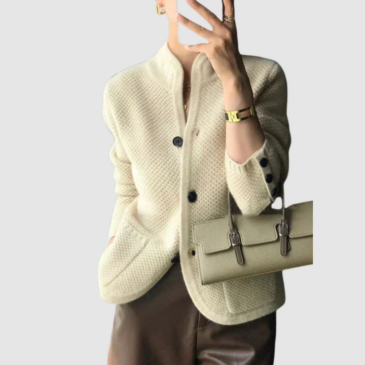 Mia – Bequemi Strickjacke