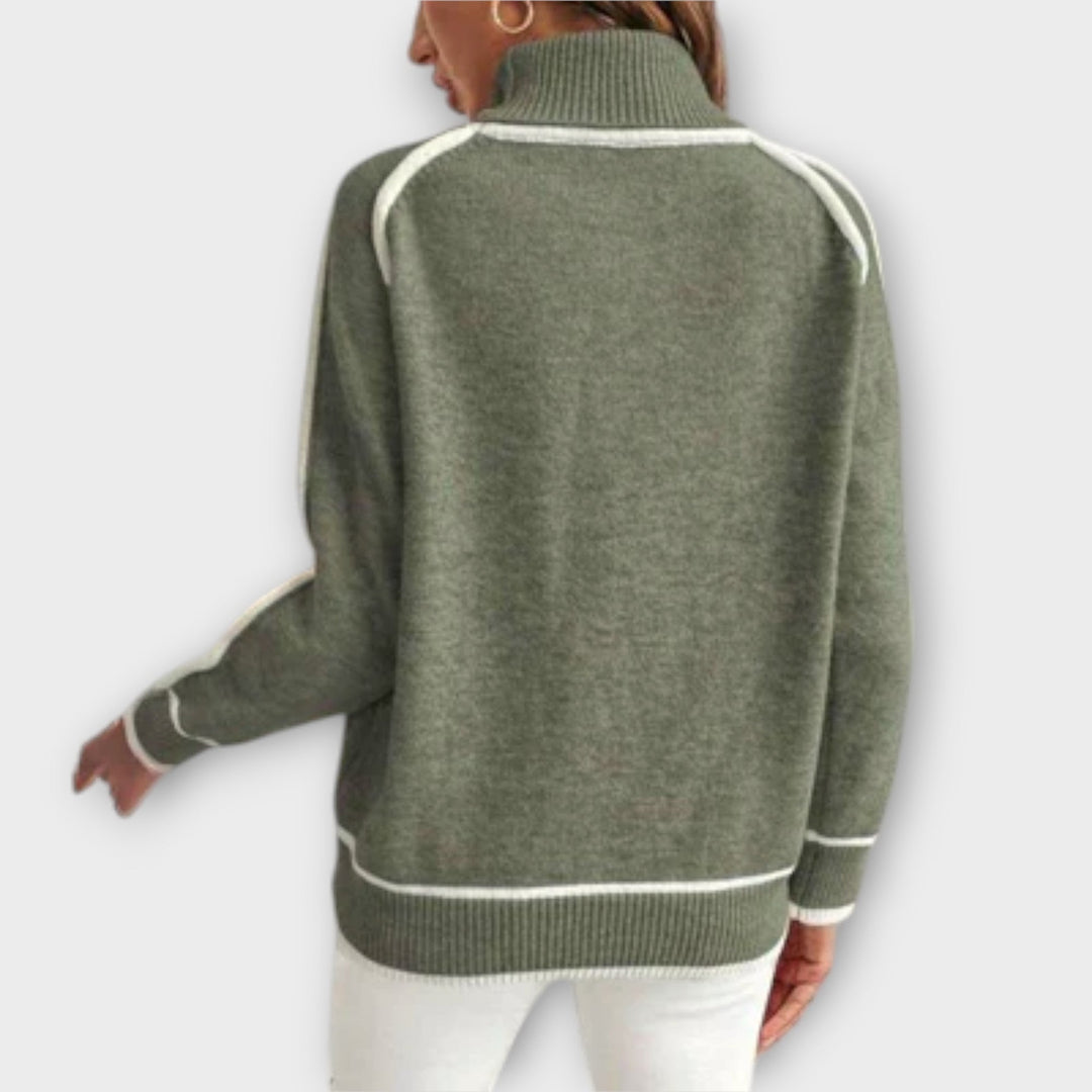 Christine - Olivgrüner Pullover mit Kontraststreifen