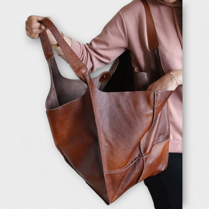 Krista – Übergrossi Wucheendtasche