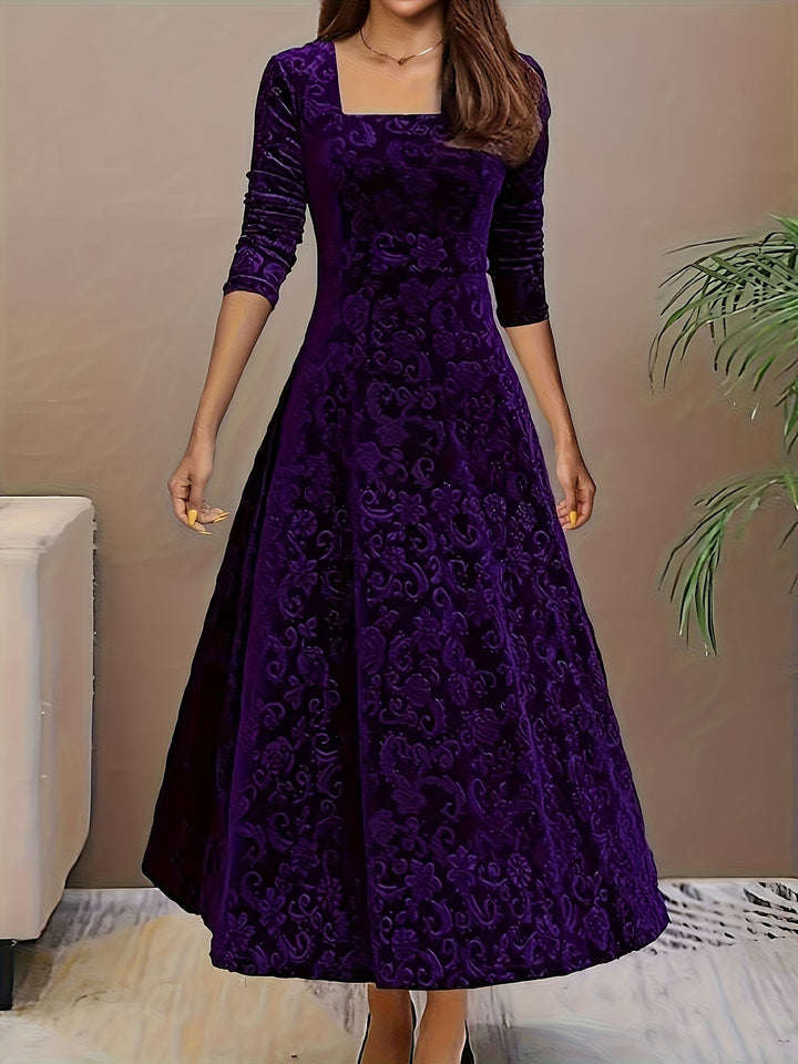 Julie | Elegants Maxichleid mit Muster