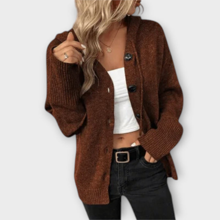 Brittan - Beiger Cardigan mit Knopfleiste