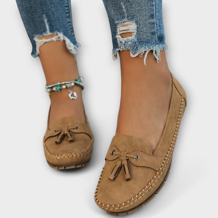 Lieselotte – Blaui Boots-Loafer mit Quaschte