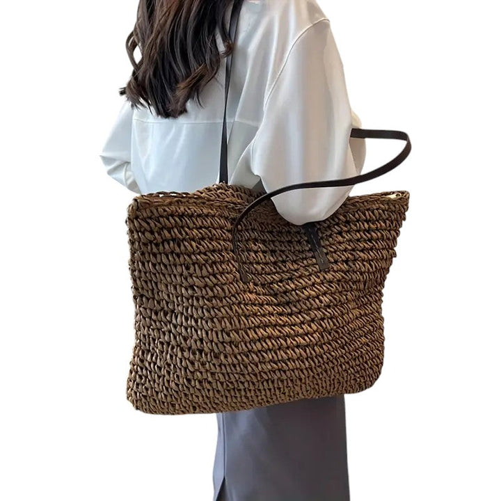 Cécile. – G'webti Tasche
