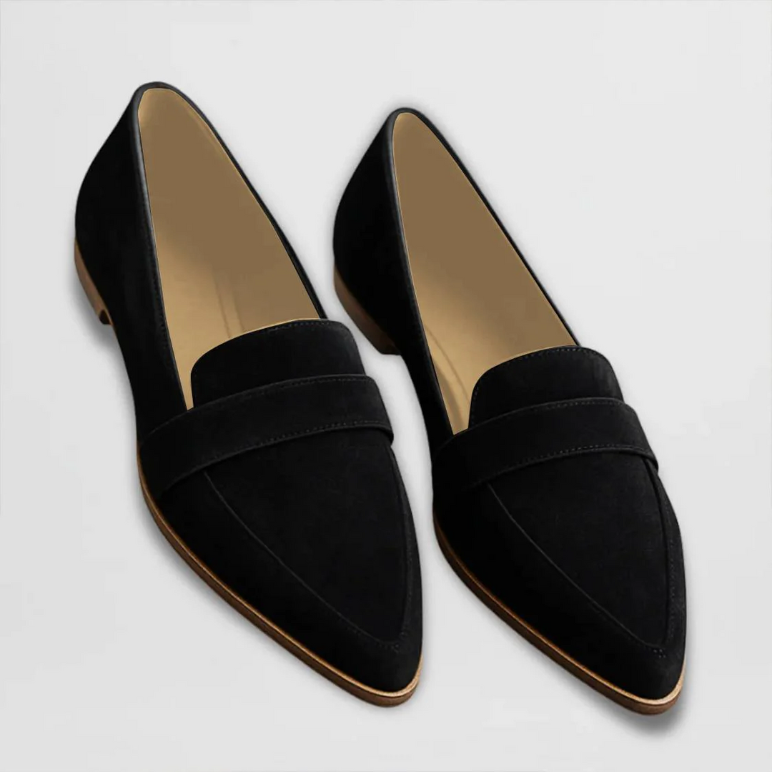 Ottilie – Schwarzi spitzigi Wildleder-Loafer