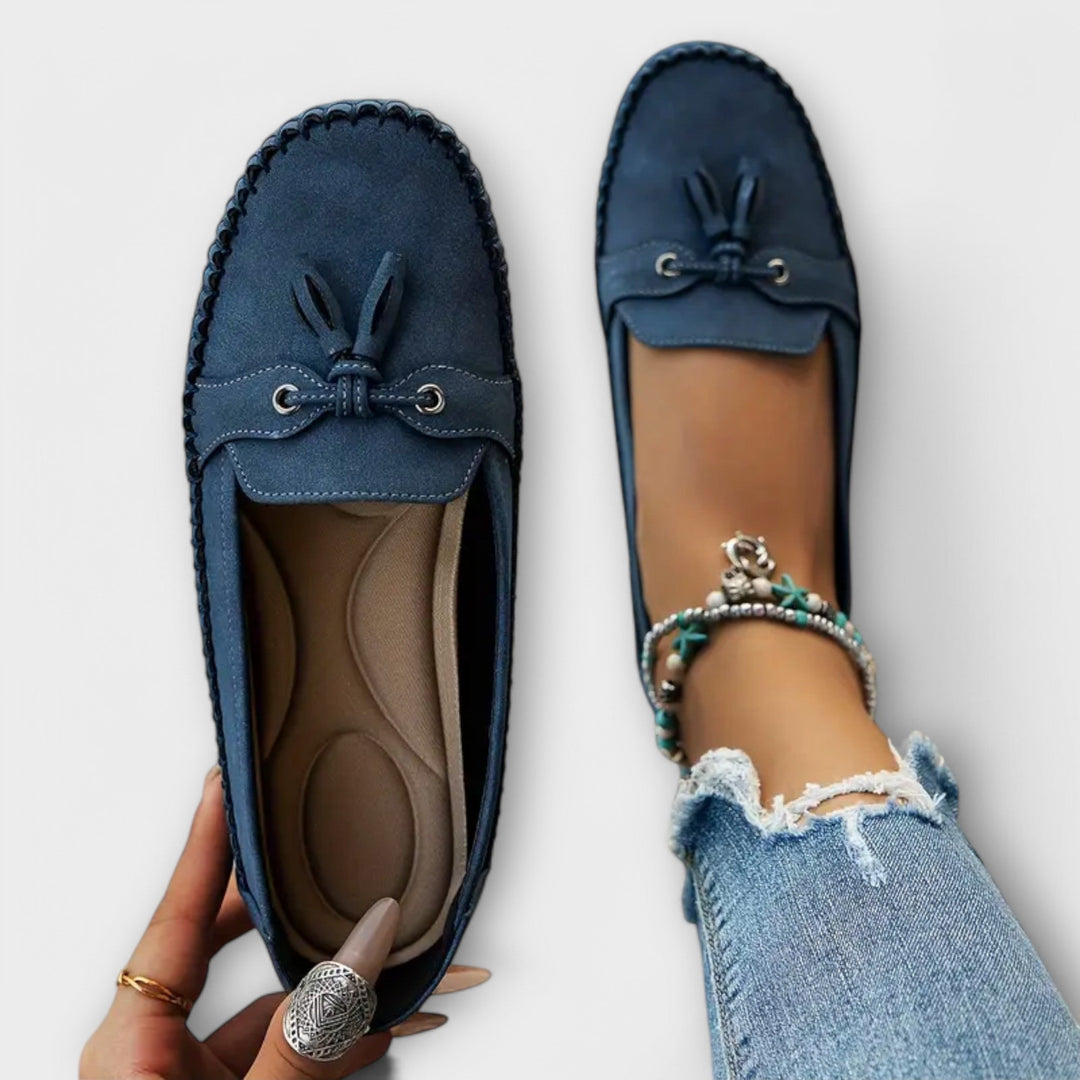Lieselotte – Blaui Boots-Loafer mit Quaschte
