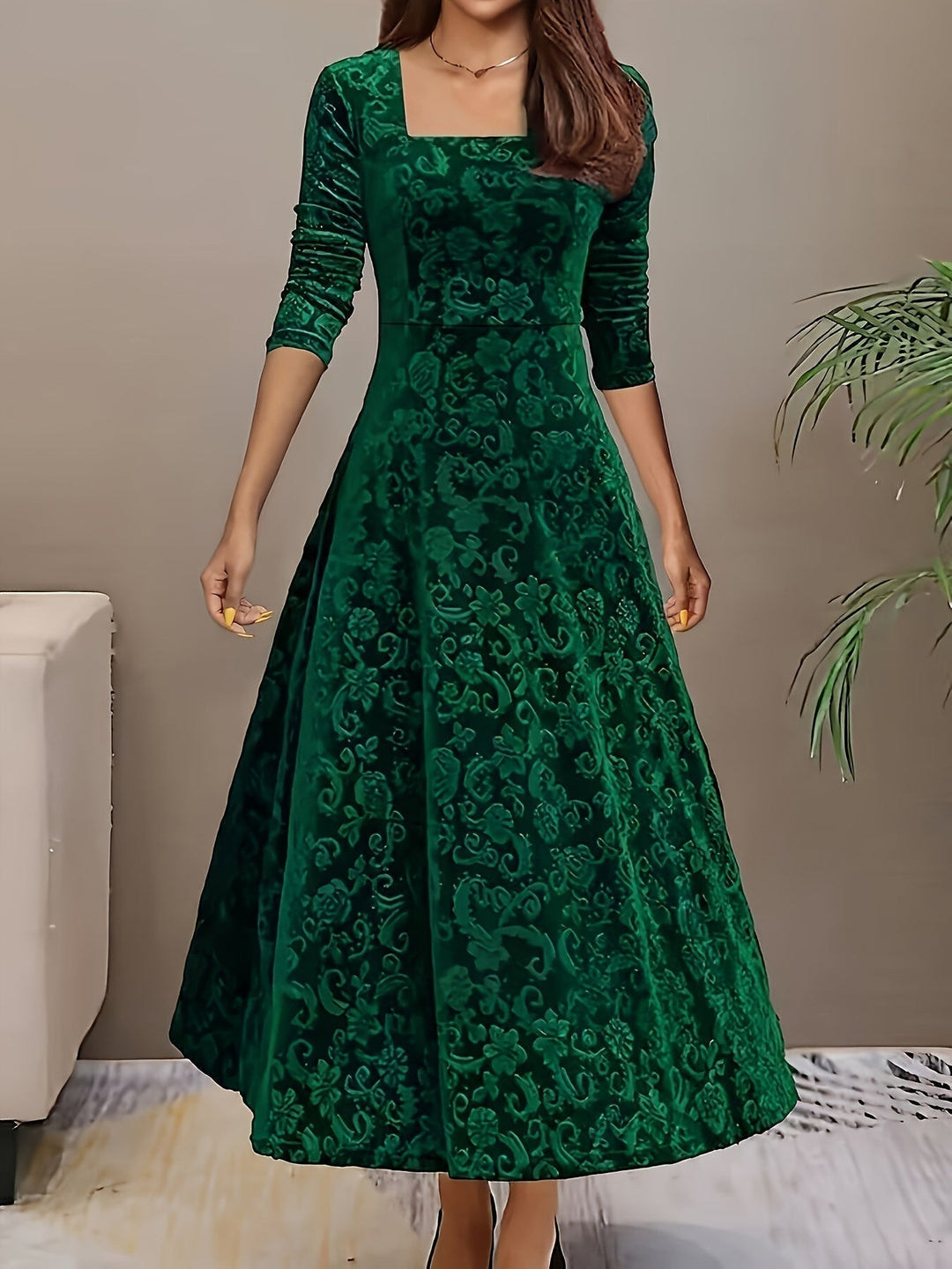 Julie | Elegants Maxichleid mit Muster
