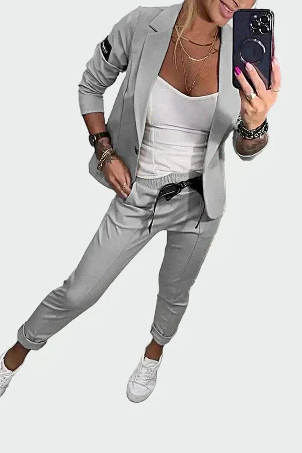 Ella – Lässigs Hose-und-Blazer-Set für Dame