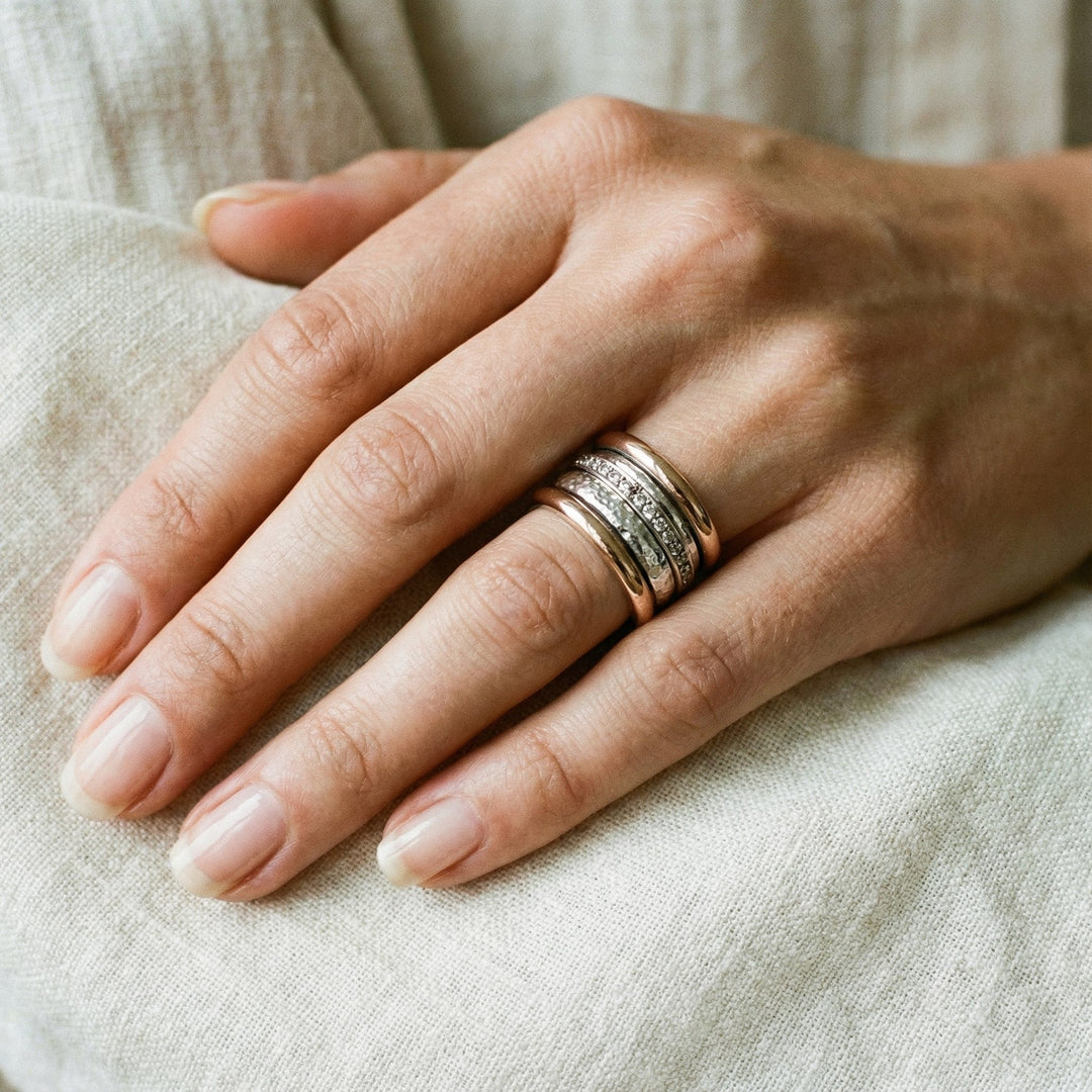 Vintage-Goldring mit dicker Schichtig
