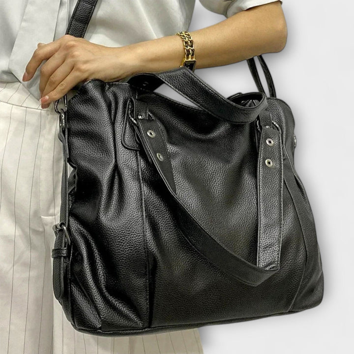 Cécile. – Eleganti Hobo-Täsche für d'Schulter