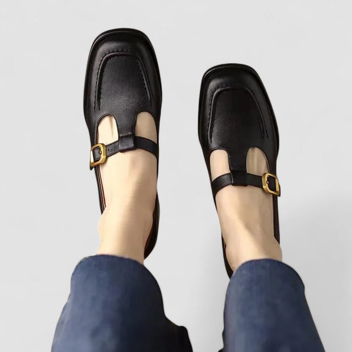 Kyrahnae | Mary-Jane-Schuhe mit orthopädischem T-Riemen