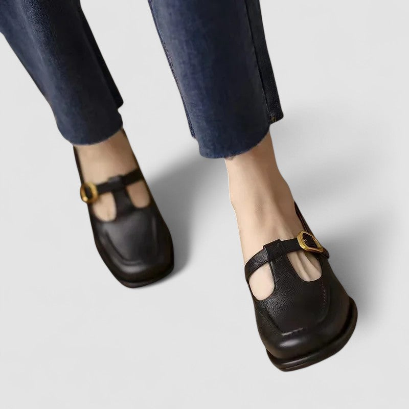 Kyrahnae | Mary-Jane-Schuhe mit orthopädischem T-Riemen