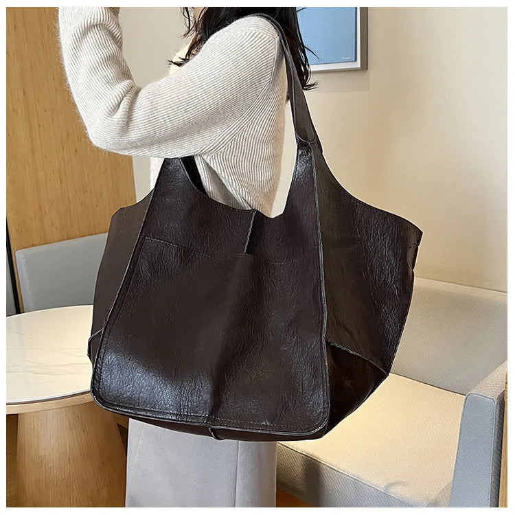 Ruth – Zeitloser Charme Ledertasche