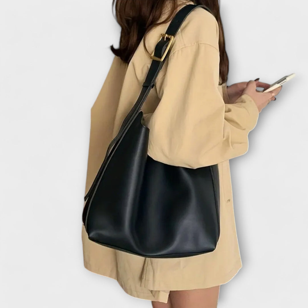Cécile. – Eleganti Leder-Handtasche