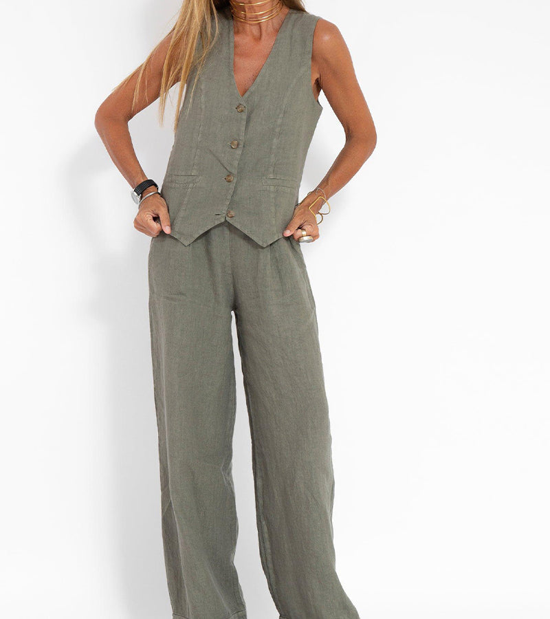 Aira - Ensemble Weste mit Knöpfen und weite Hose