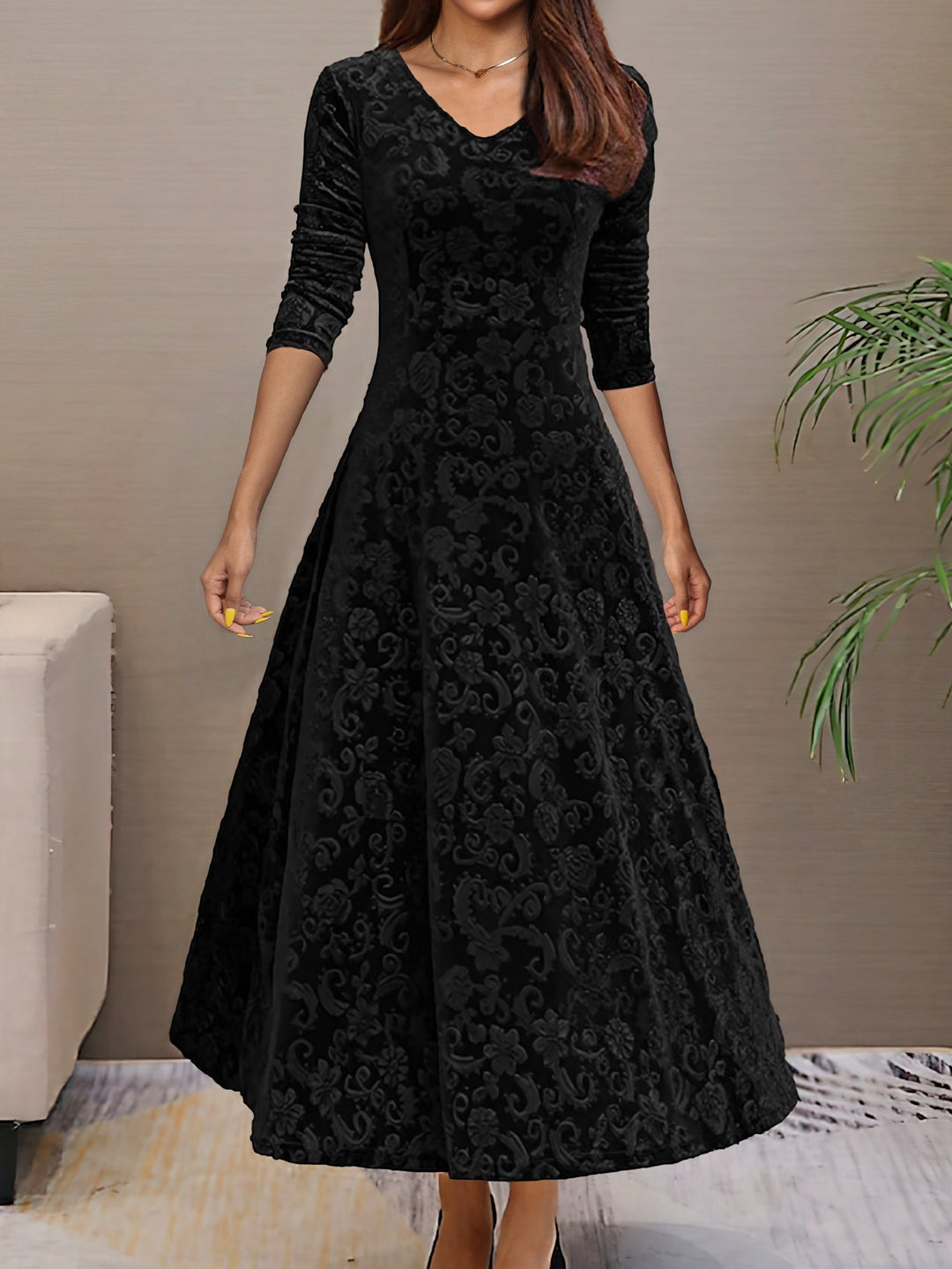 Sandrine | Elegants Samtchleid für d Fäscht