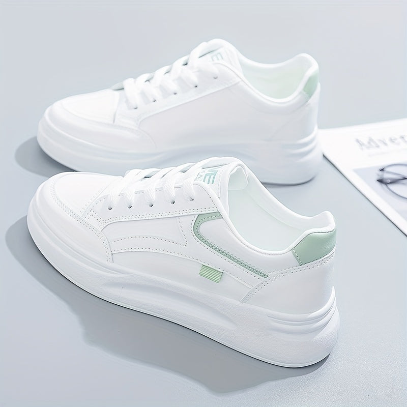 Chic weiße Sneakers mit leichtem Tragekomfort