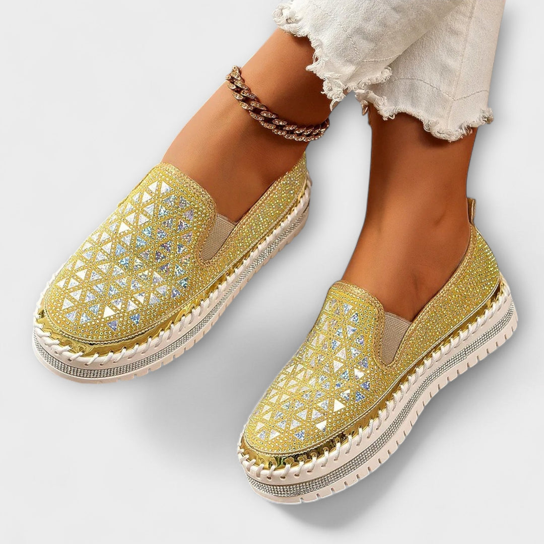 Walburga – Espadrille-Slipper mit Strass