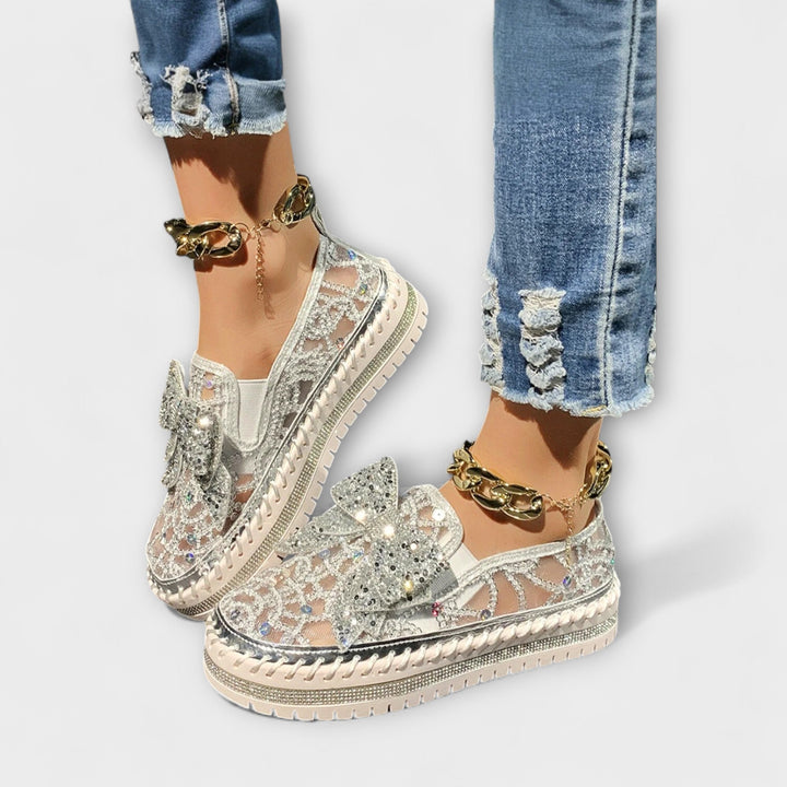Roswita – Loafer mit Strass-Schleife