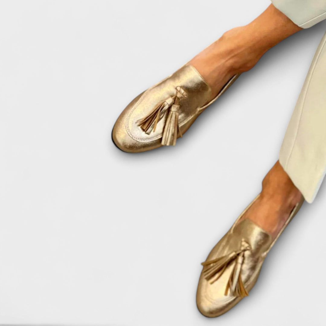 Edelgard – Goldigi Slipper mit Quaste