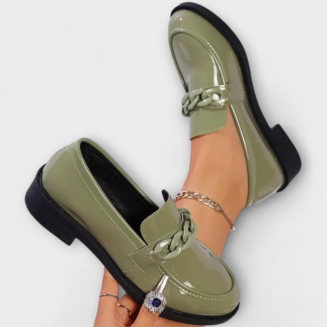 Liesel - Pinki Lack-Loafer mit Chätti