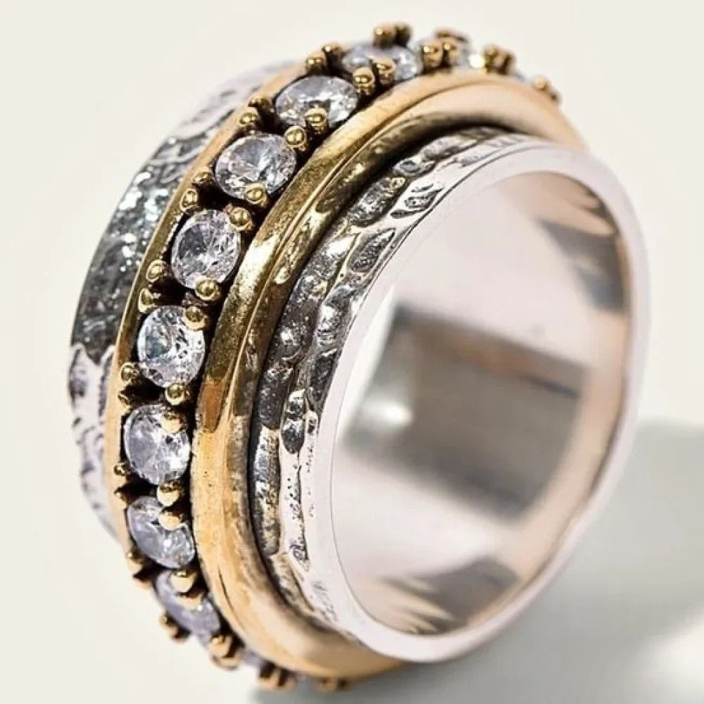 Retro-Ring mit iiglegte Stei