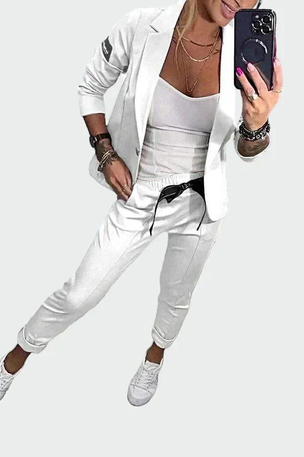 Ella – Lässigs Hose-und-Blazer-Set für Dame