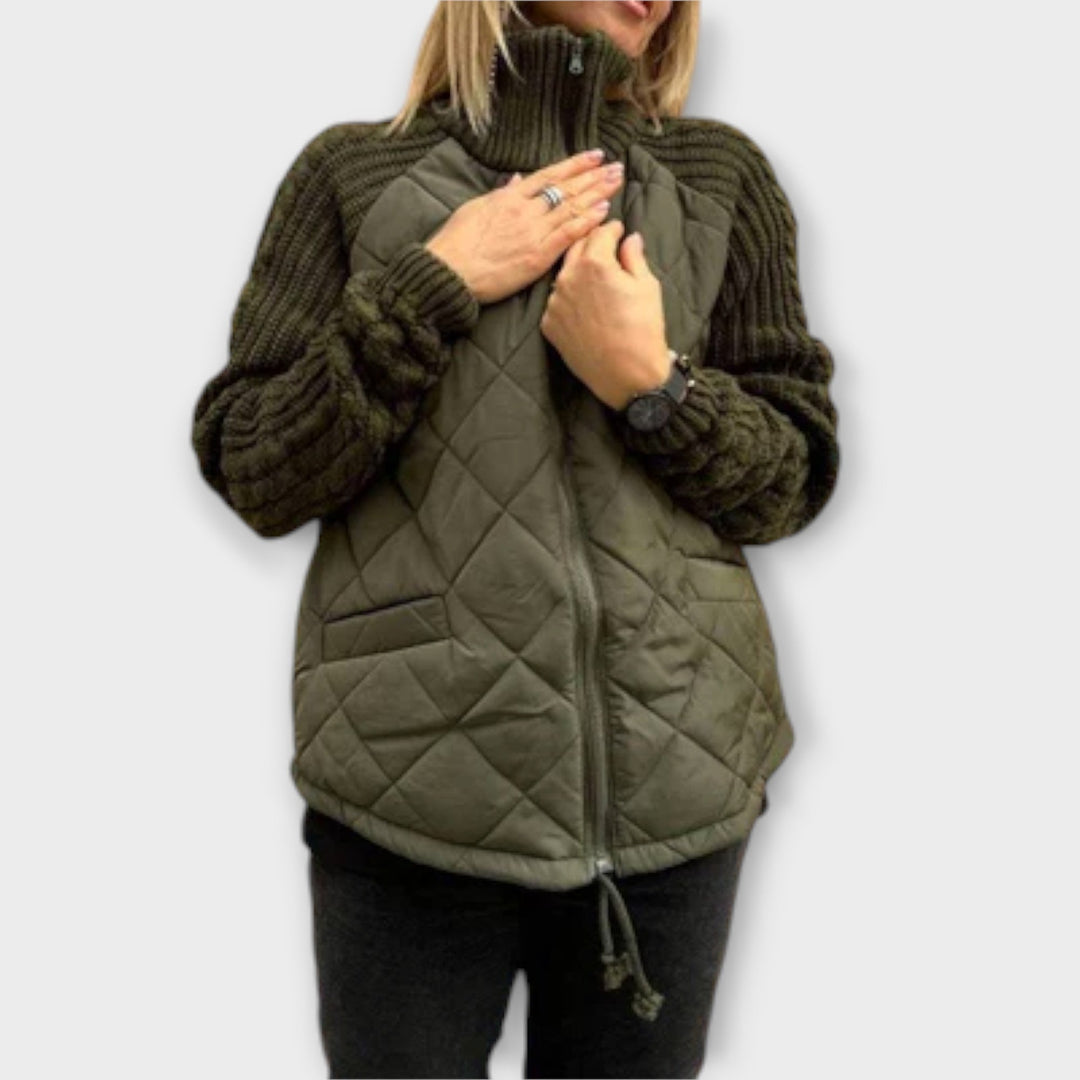 Valerie - Beige Hochkragenjacke mit Stepp- und Strickmix