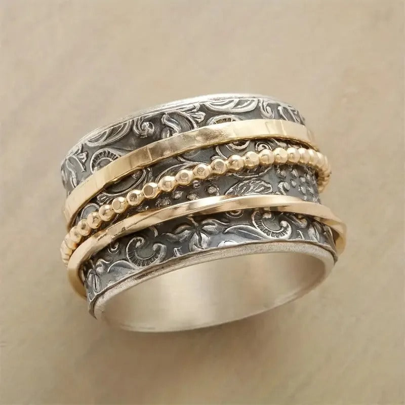 Drehbare Ring im Vintage-Barockstil
