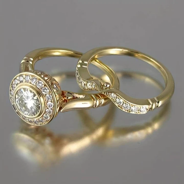 Vintage-Ring-Set us Gold und Zirkonia