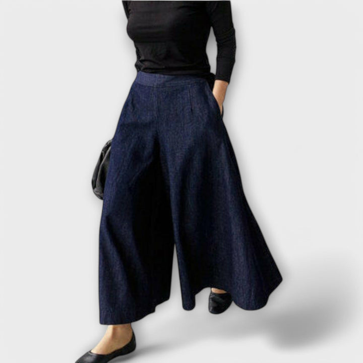 Antonia – Damehose mit wiitem Bei