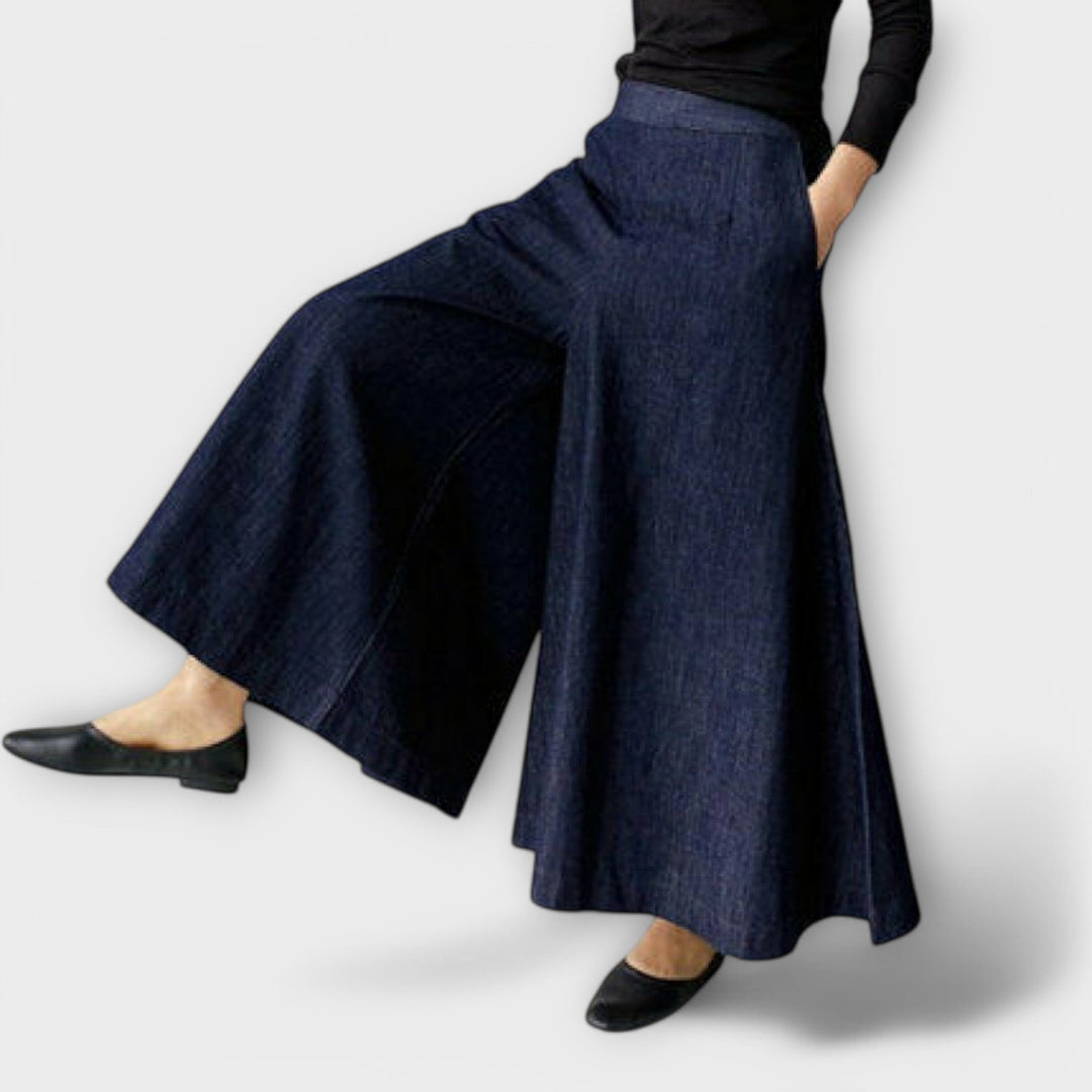 Antonia – Damehose mit wiitem Bei