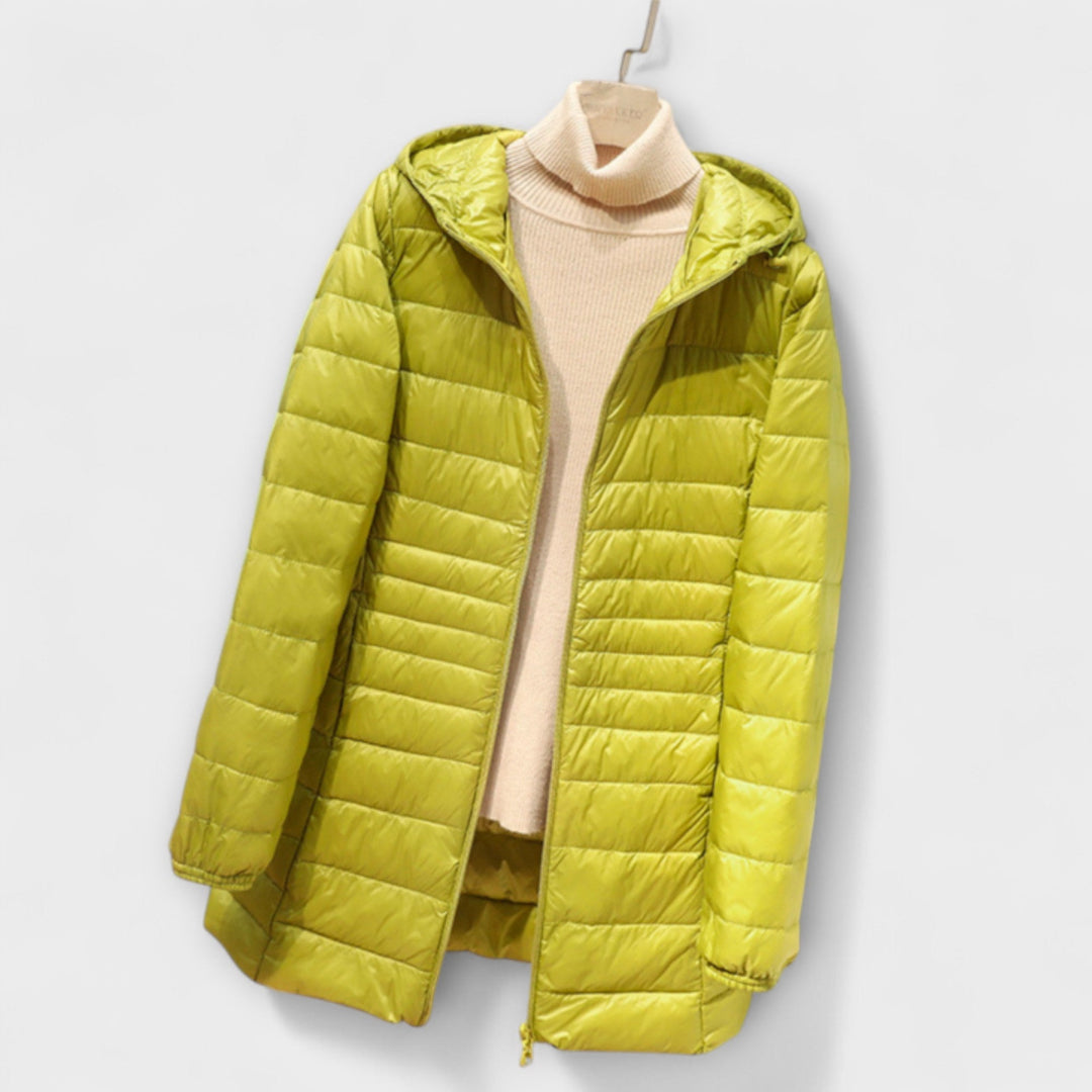 Manuela - Altrosa Winterjacke mit Kapuze