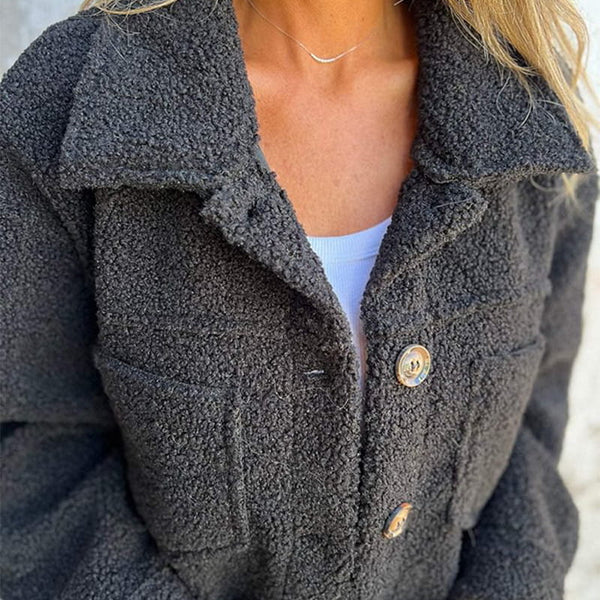 Liliana – Churzi Jacke mit Chlappe