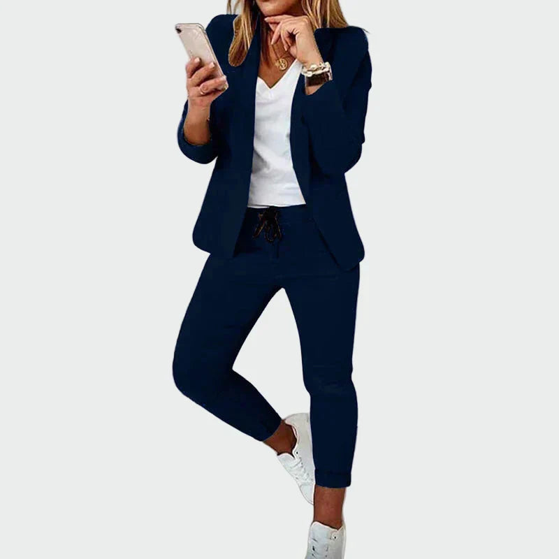Ella – Lässigs Hose-und-Blazer-Set für Dame