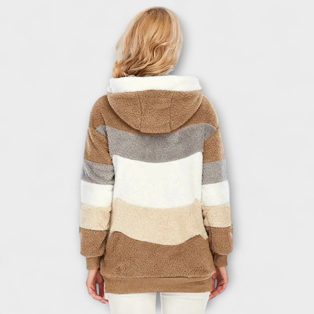 Erika - Beige kuschelige Winterjacke mit Colour-Block