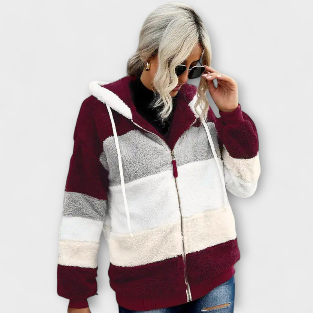 Erika - Beige kuschelige Winterjacke mit Colour-Block